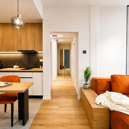 Apartment The Up - Private Bucharest